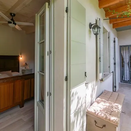 Luxury With Private Garden Willa