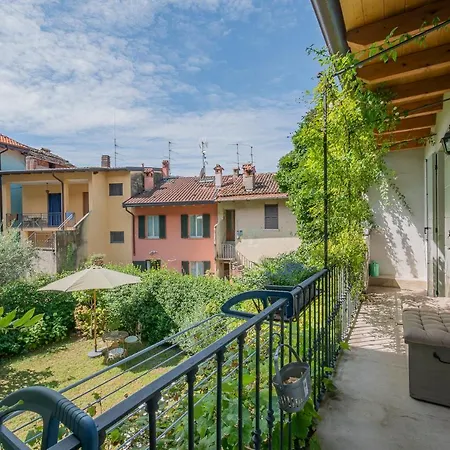 Luxury With Private Garden Villa