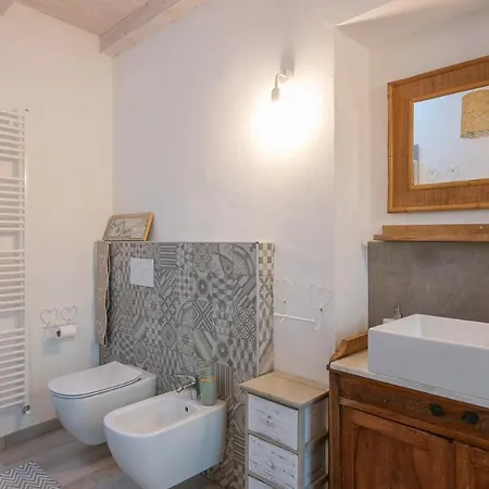 Luxury With Private Garden Lierna
