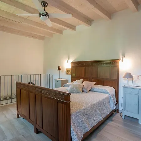 Luxury With Private Garden Lierna