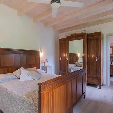 Luxury With Private Garden Villa Lierna